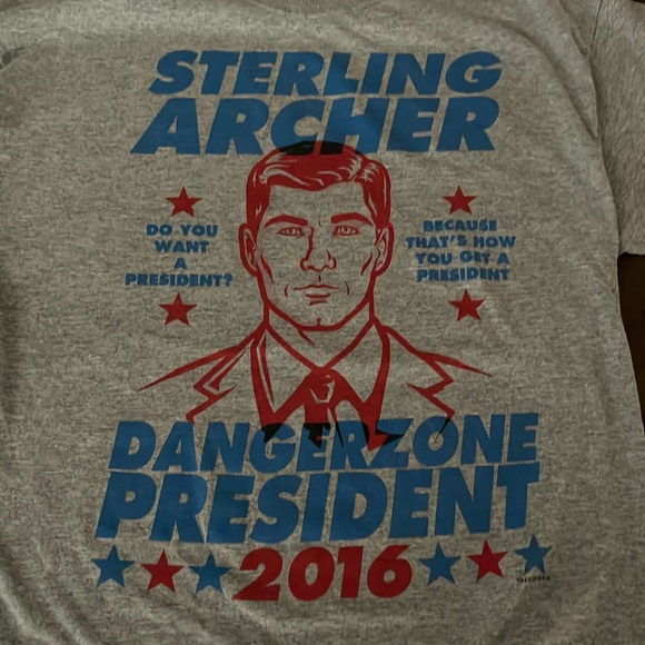 Mens Tshirt size medium - Picture 5 of 6